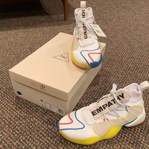🔥PHARRELL WILLIAMS CRAZY BYW LVL X SHOES🔥